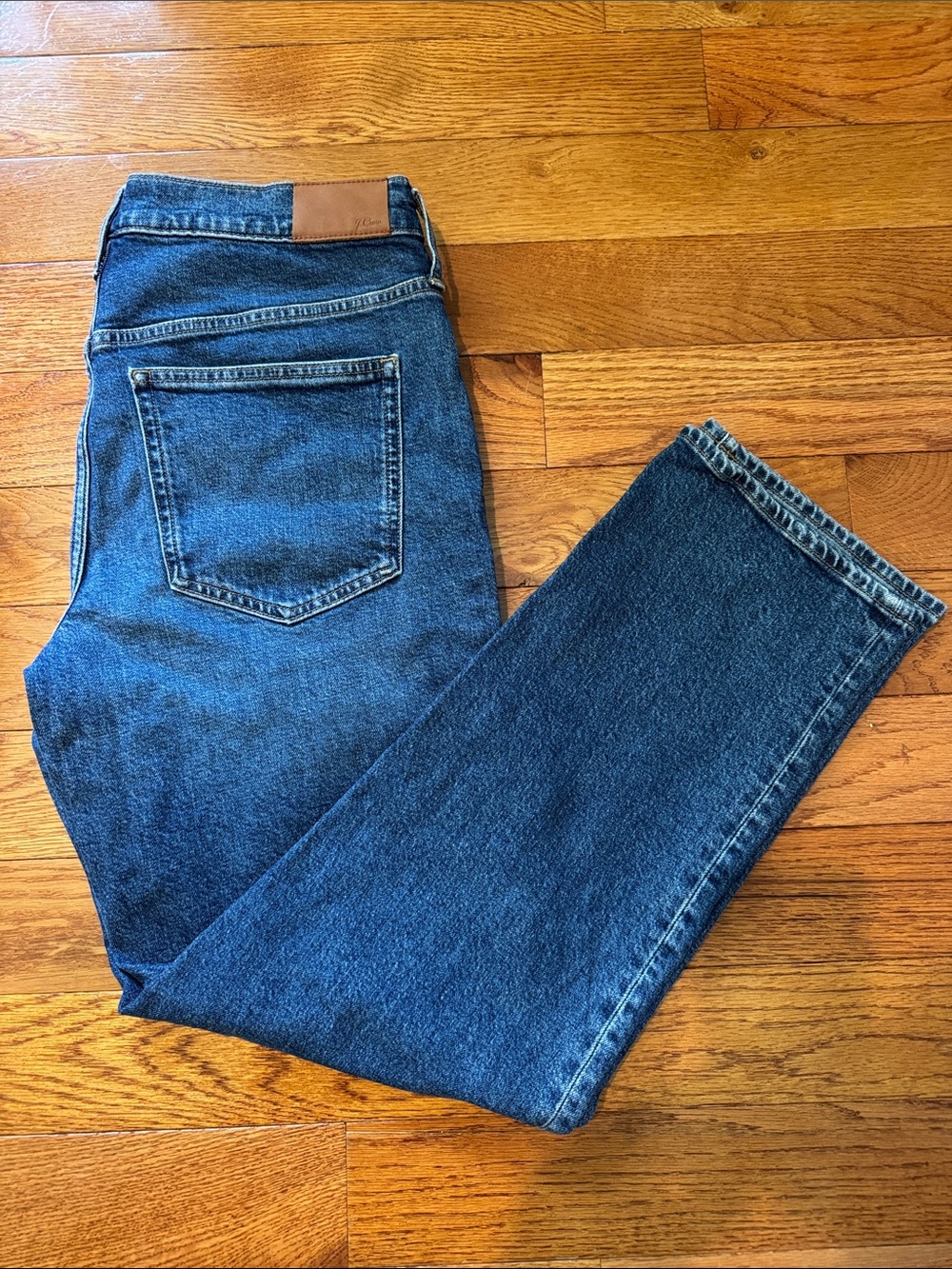 NWOT J. Crew Women's Classic Straight Jeans in Dark Blue Denim- Size 31T